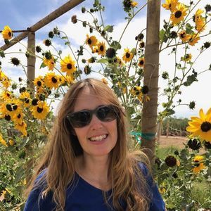 Meet your Posher, Angela